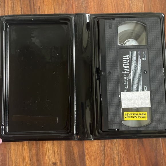 Walt Disney’s Masterpiece Fantasia VHS 1132 - Picture 4 of 5